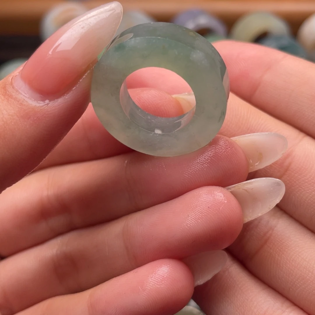 未镶嵌定制翡翠戒指