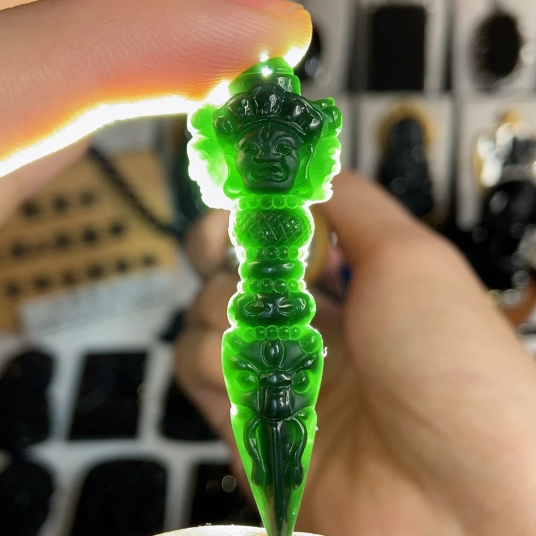 颈饰未镶嵌翡翠缅甸墨翠降磨杵吊坠