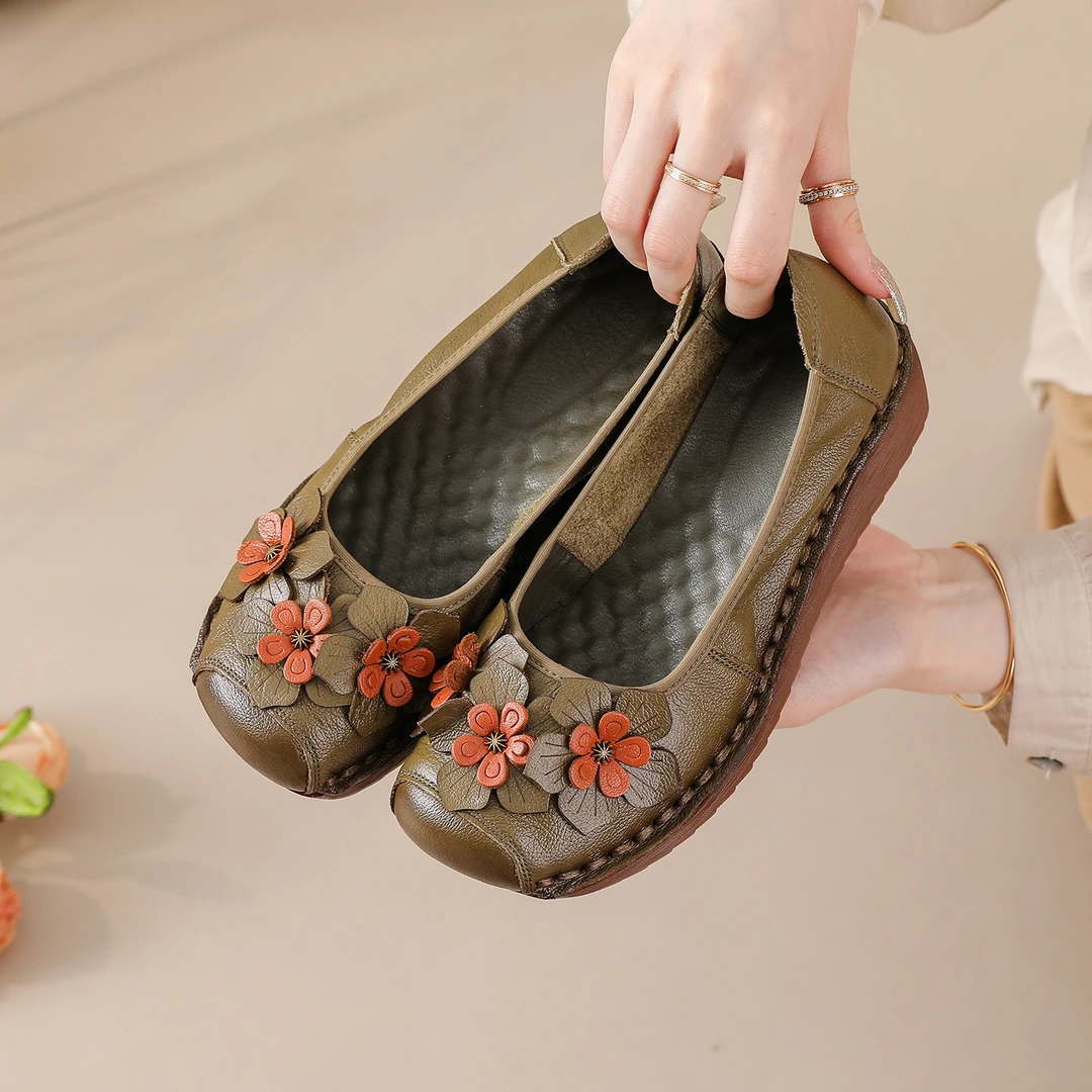 复古民族风浅口妈妈单鞋中老年女鞋坡跟中跟厚底牛筋底花朵增高鞋