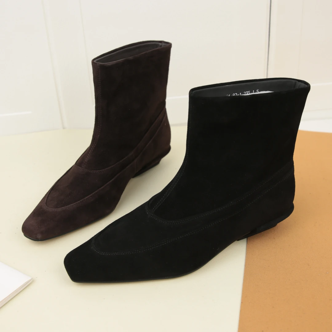 3065冬季新款复古真皮套筒粗跟短靴女小方头加绒保暖百搭瘦瘦靴