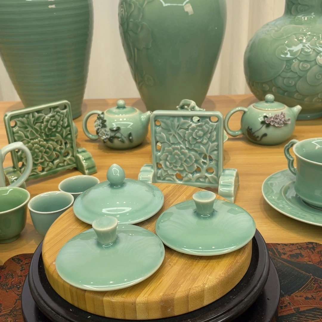 微瑕特价青瓷青瓷（天青