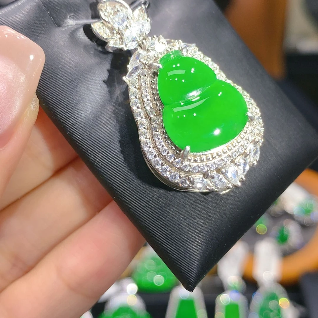 【闪购商品】颈饰银S925镶嵌翡翠5柒姐
