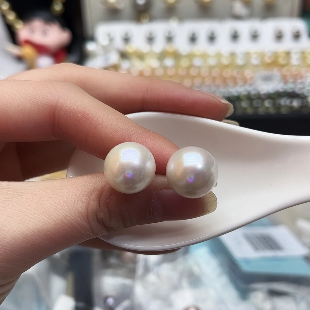 银S925镶嵌淡水珍珠耳饰