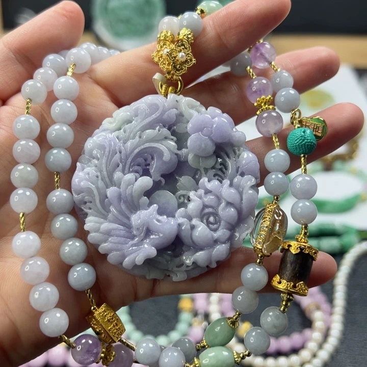 颈饰未镶嵌翡翠吊坠