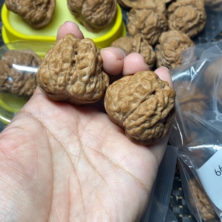 文玩核桃把件蛤蟆头41