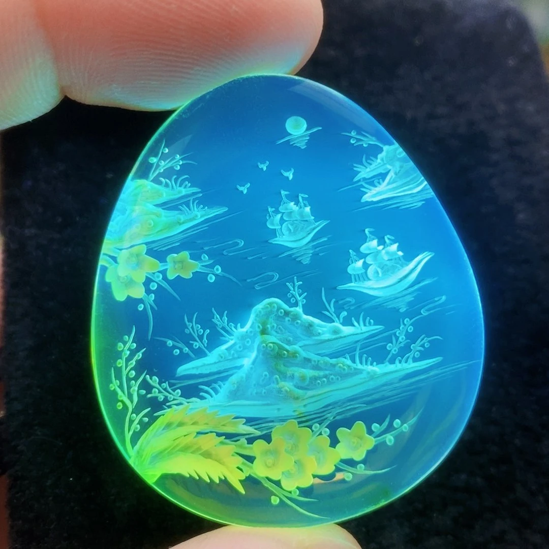 【闪购商品】金珀吊坠(不含链)未镶嵌