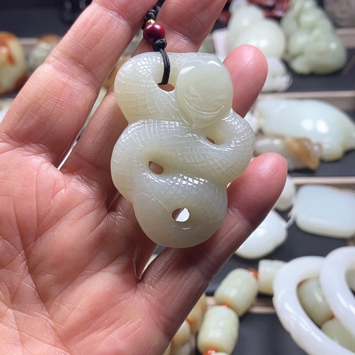 和田玉挂件未镶嵌