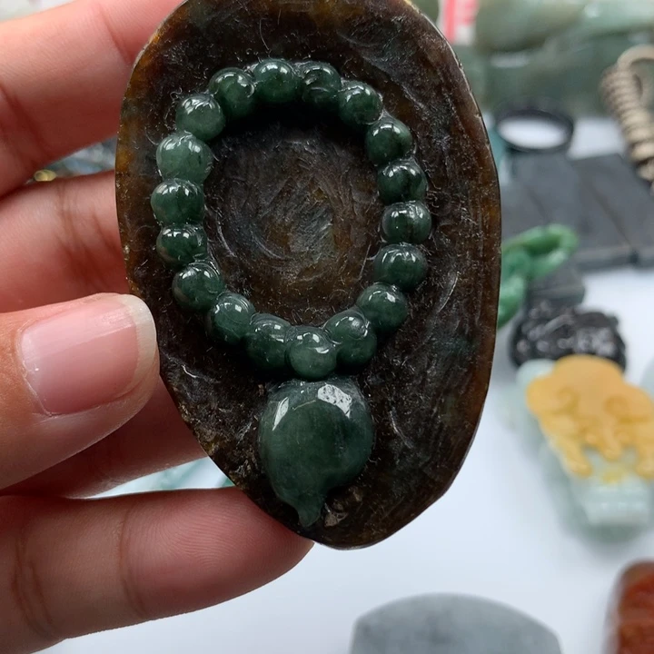 翡翠颈饰未镶嵌保真天然A货翡翠