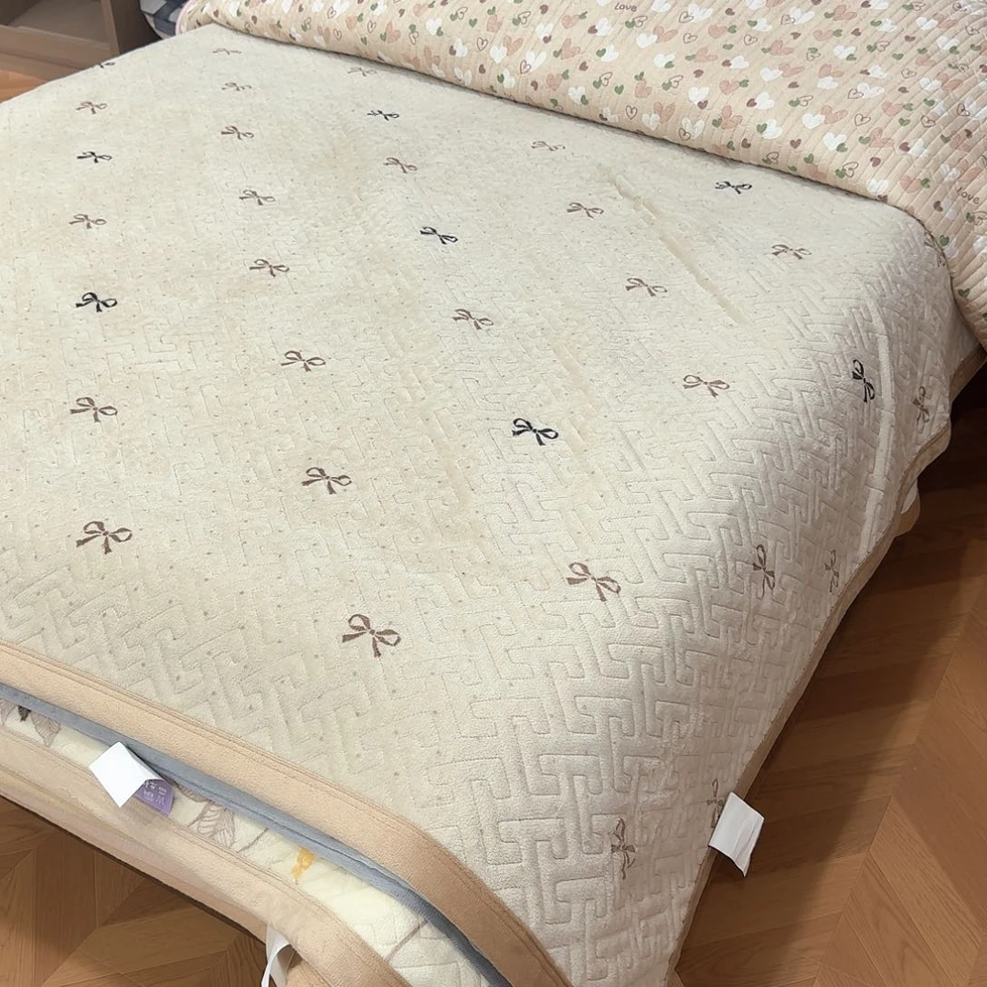 原驼毛马正身毛2×2.3牛奶绒卡其色蝴蝶结10