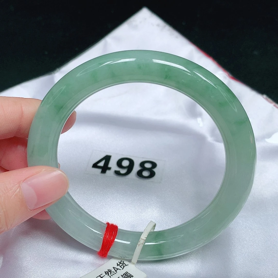 未镶嵌手镯（圆镯）翡翠