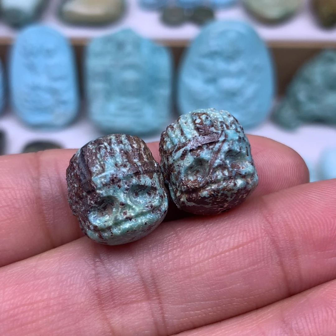 特色雕刻阿呆8.2克