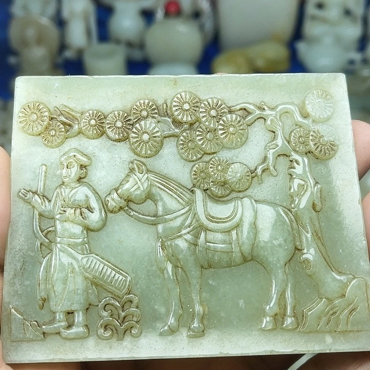 和田玉（青白玉）未镶嵌颈饰