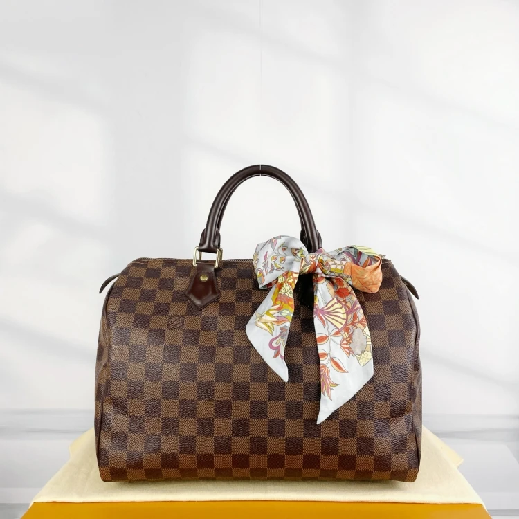 95新 LouisVuitton/路易威登 /KIKI/单肩包/14785630