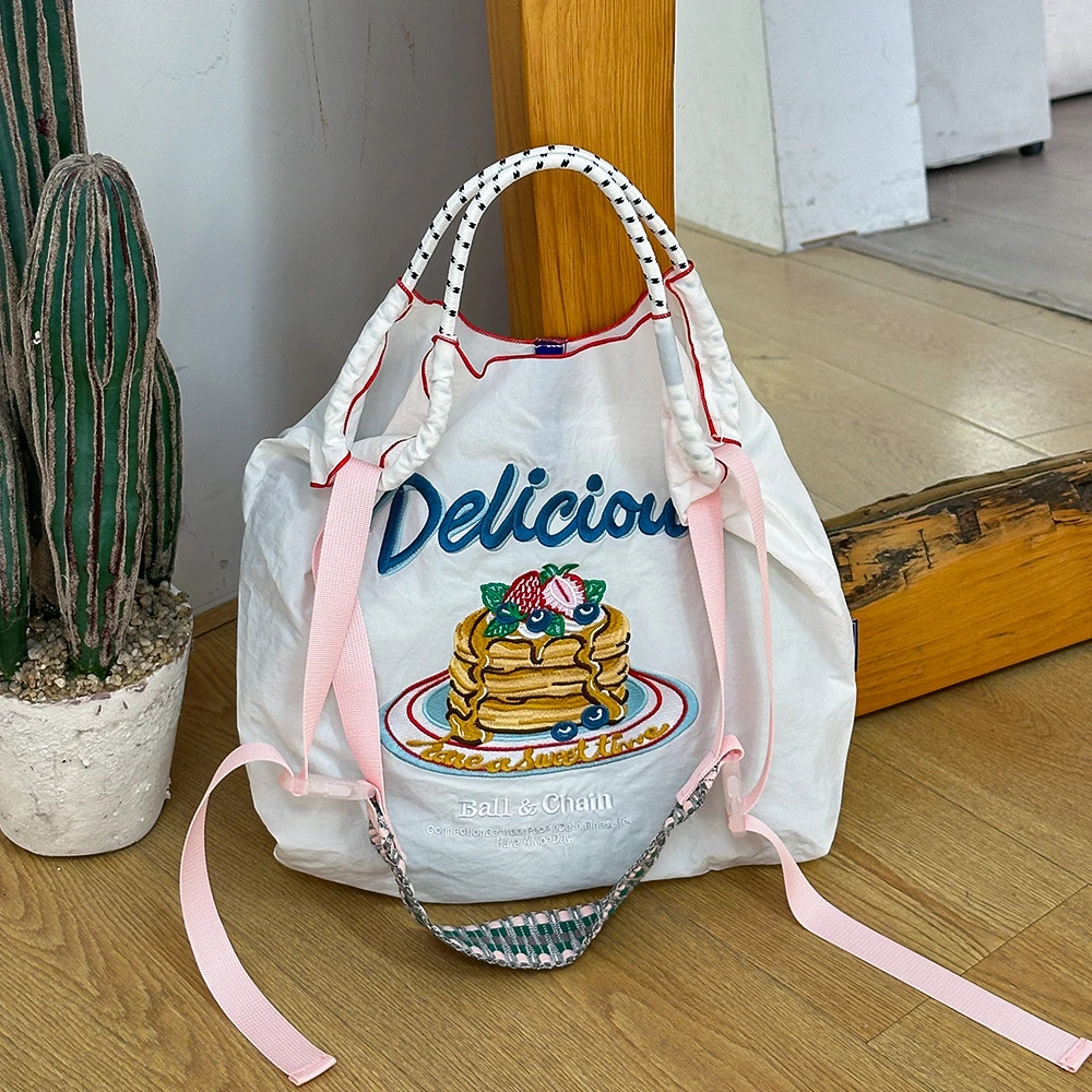 明星同款ball chain小众刺绣【蛋糕】环保购物袋尼龙时尚防水大容量