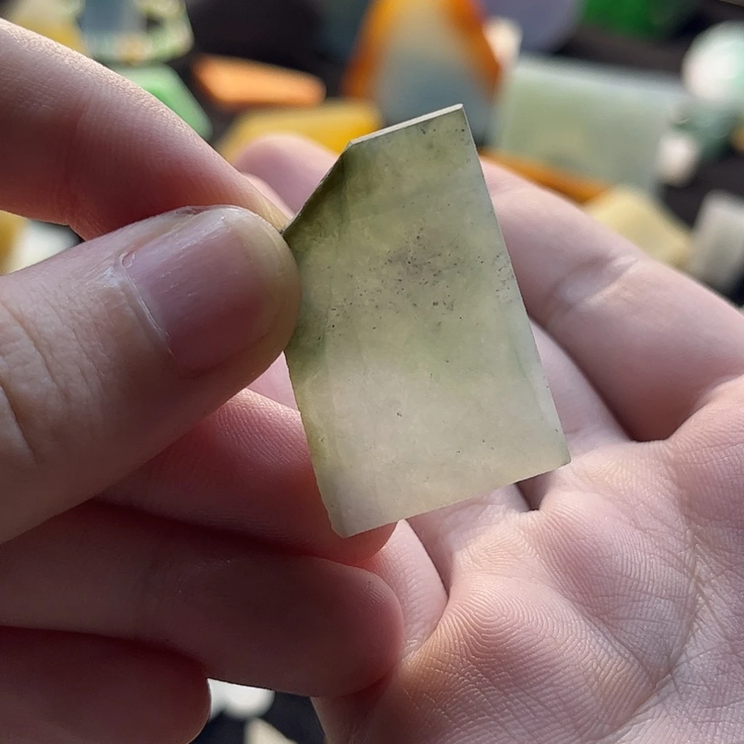 定制翡翠未镶嵌翡翠定制