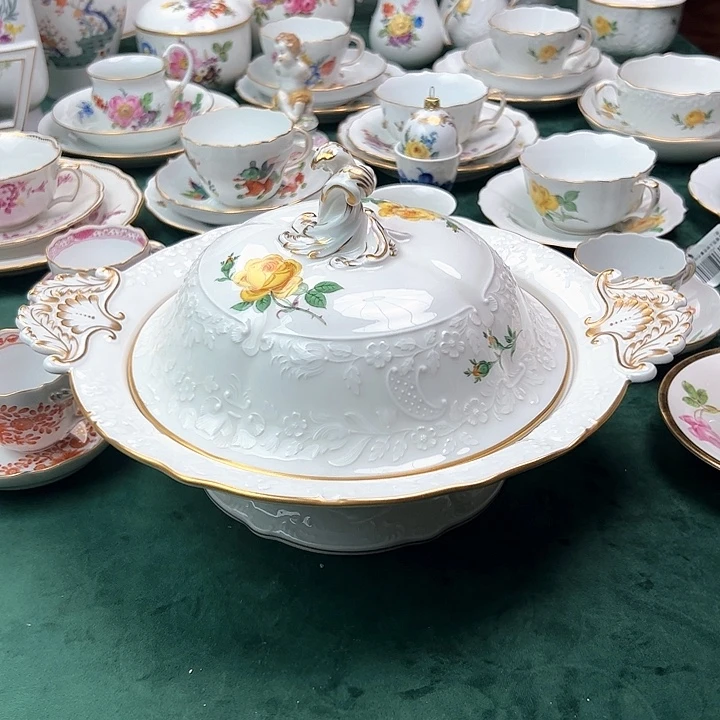 梅森二等浮雕黄玫瑰糖锅