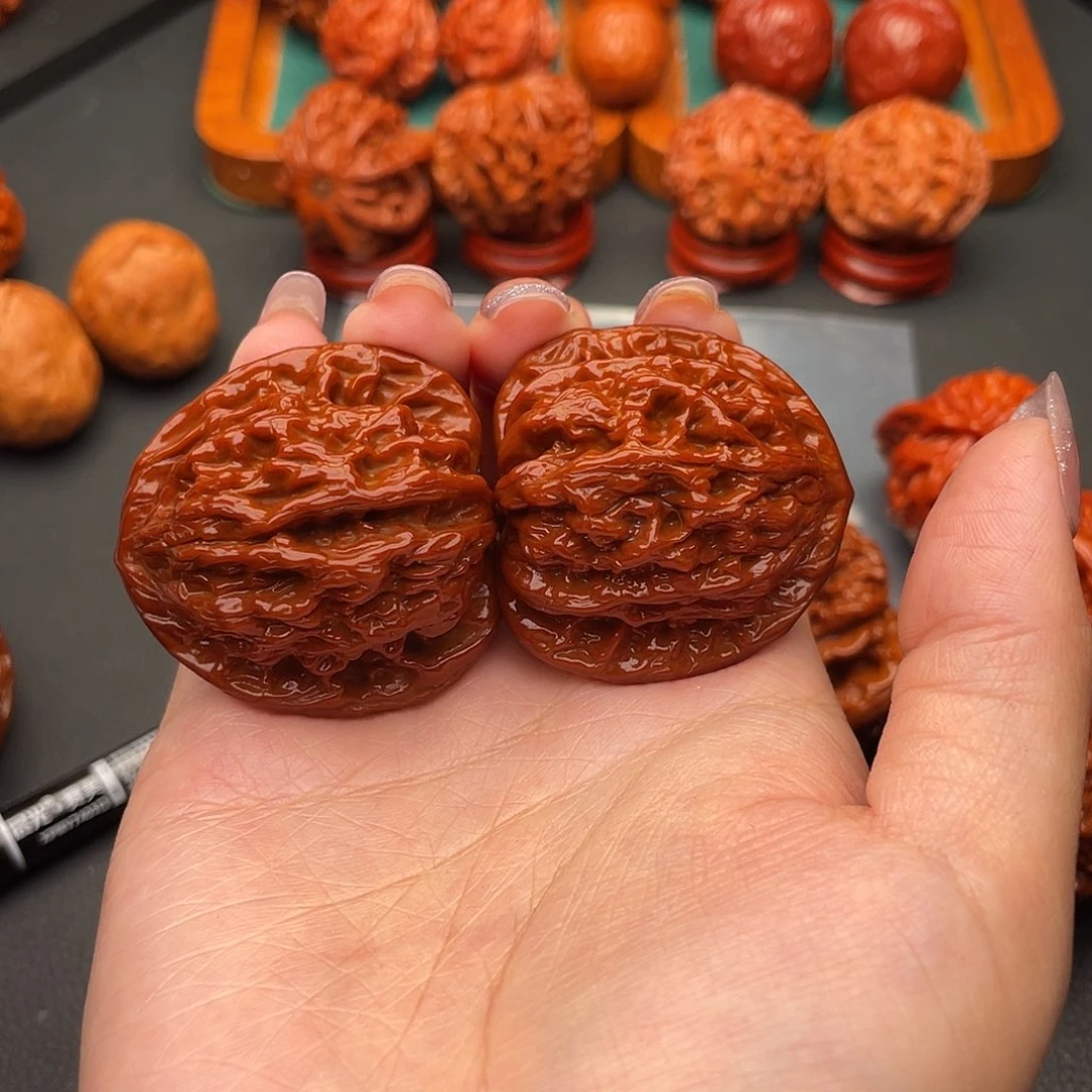 文玩核桃把件虎头