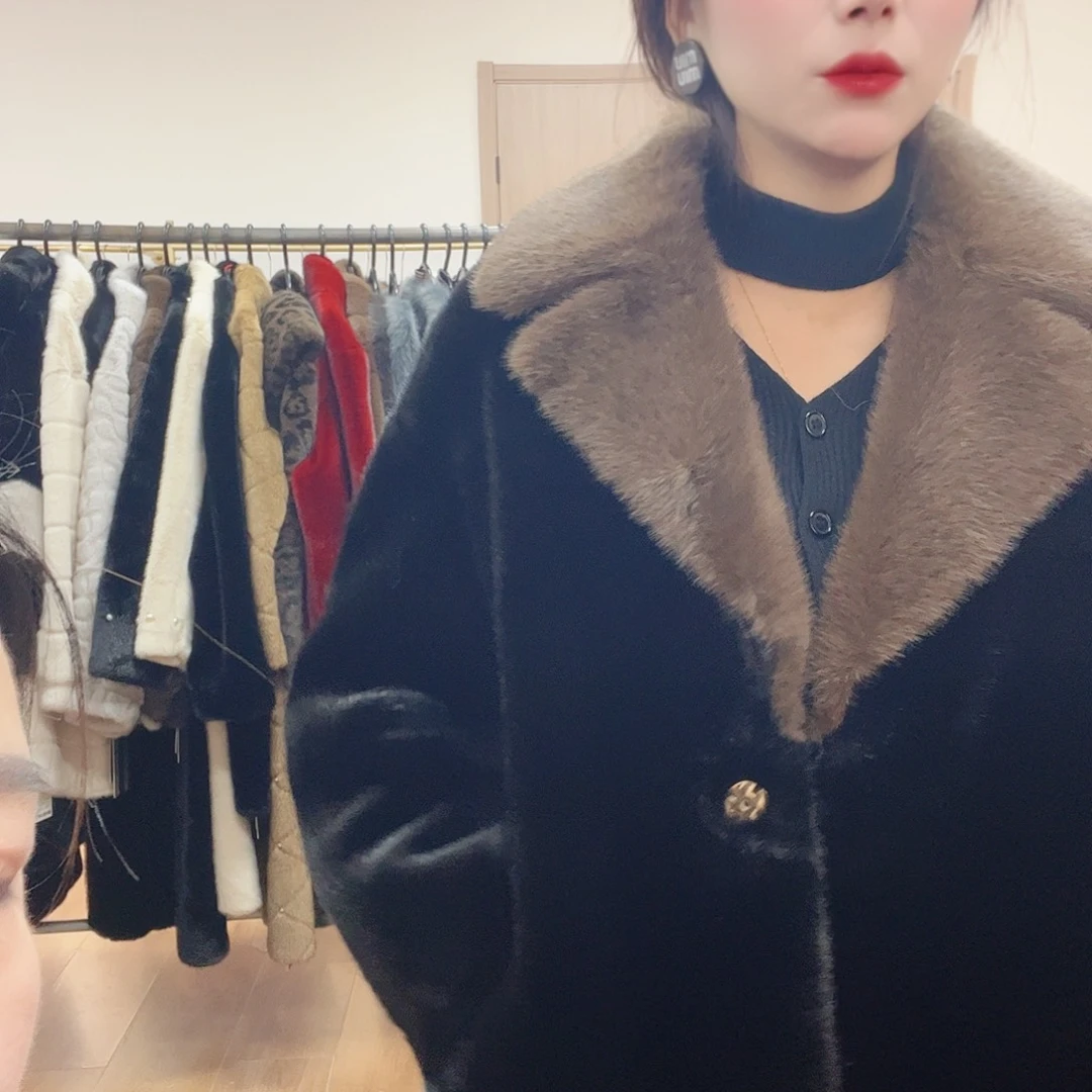 10号皮毛一体外套