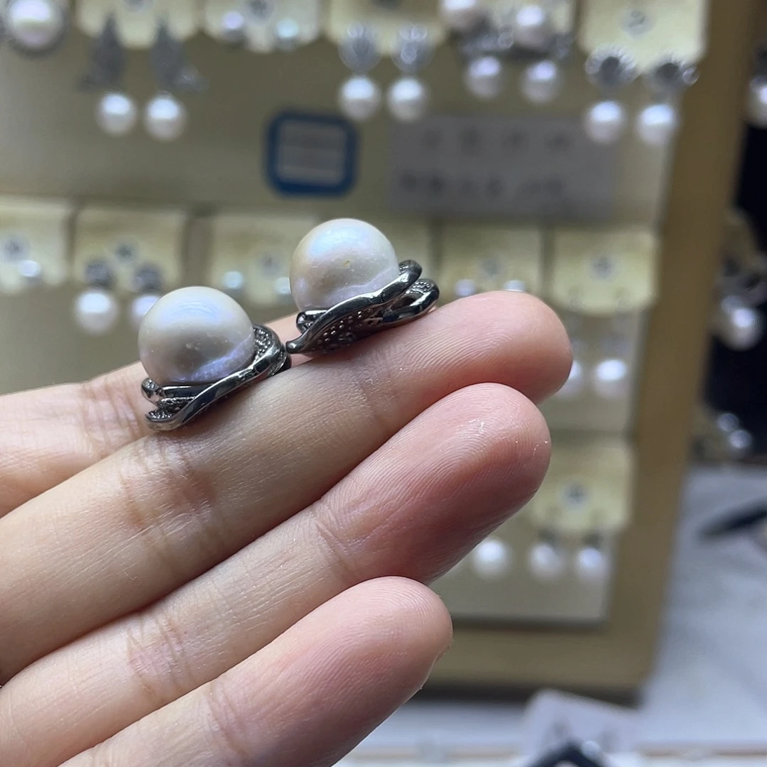 耳饰银S925镶嵌淡水珍珠