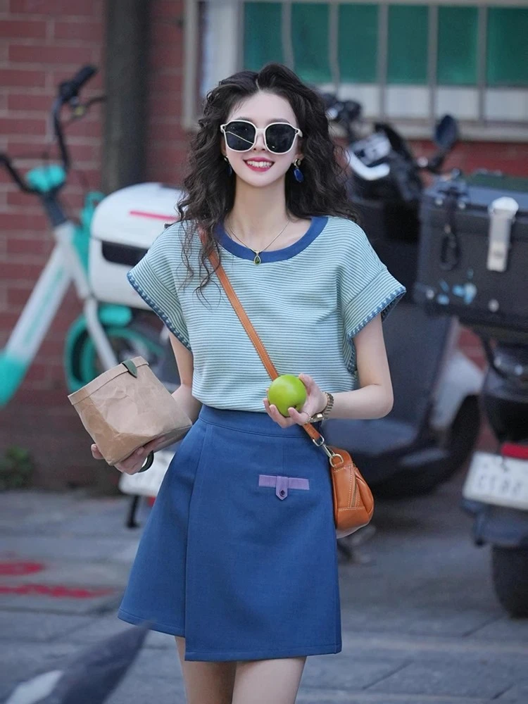 夏季套装女一整套2025夏季新款减龄百搭条纹短袖上衣半身裙两件套