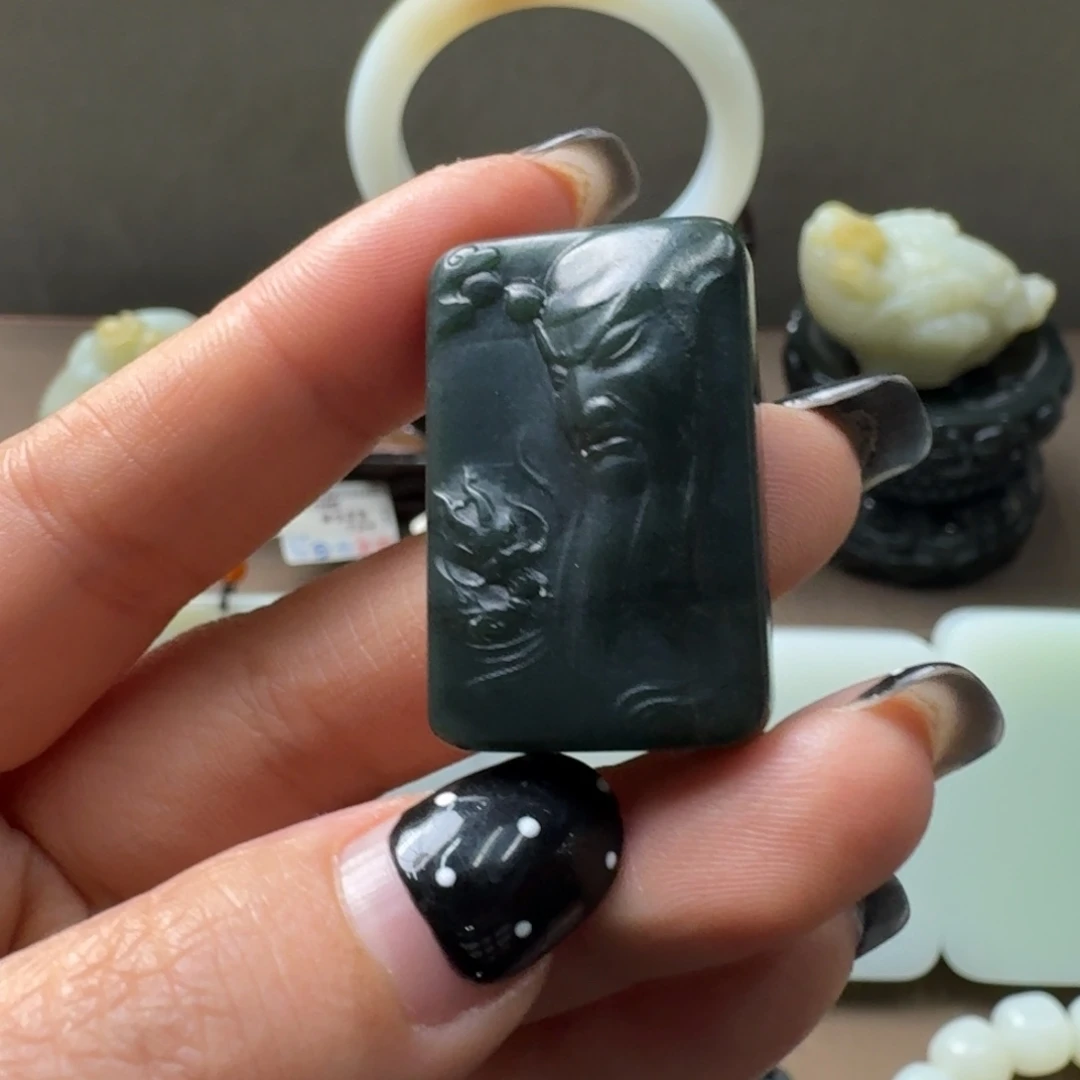 和田玉未镶嵌吊坠(不含链)