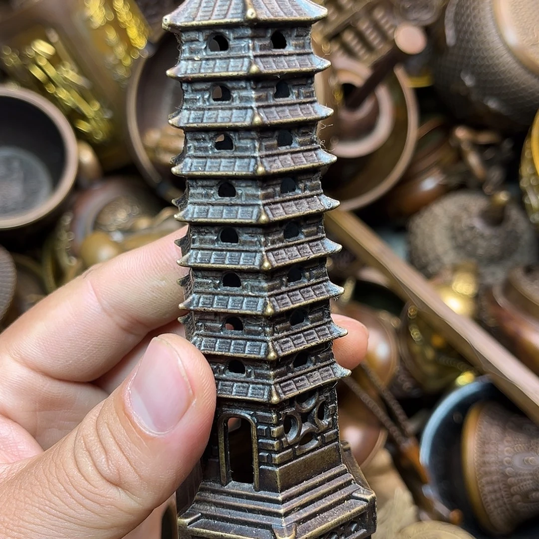 精美铜器工艺品等