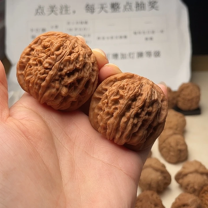 文玩核桃吊坠四座楼