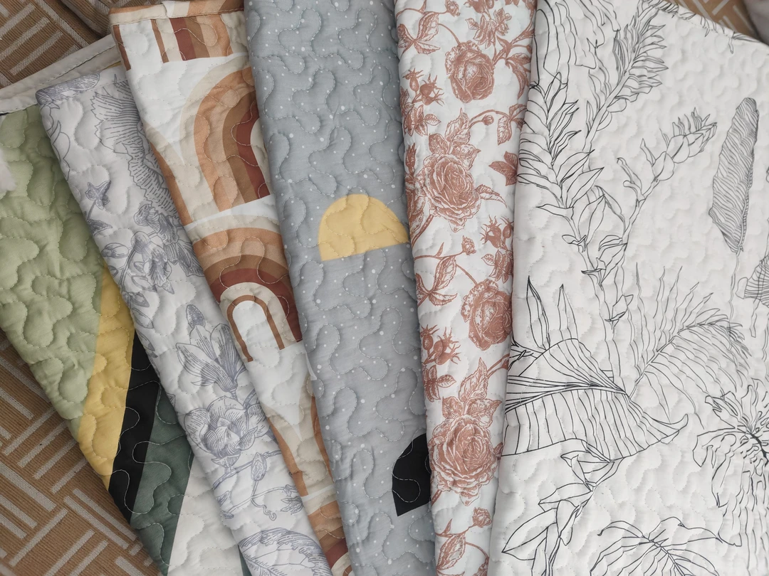 《云云家》单人位沙发垫防滑地垫尺寸约70*70颜色不挑 拍一发4片