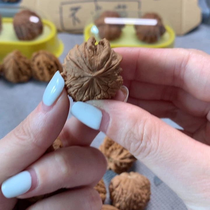 森***1文玩核桃吊坠异形单只