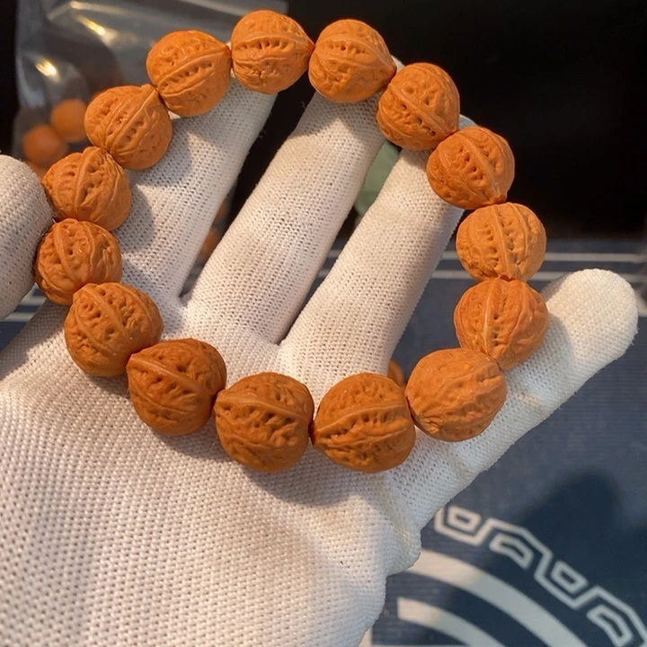 文玩核桃手串河****场…………