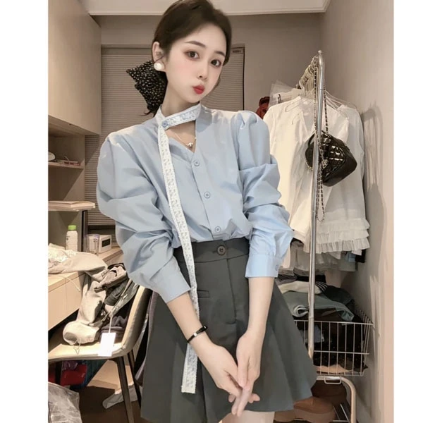 韩系温柔风泡泡袖衬衫女长袖春季宽松时尚百搭气质V领衬衫上衣