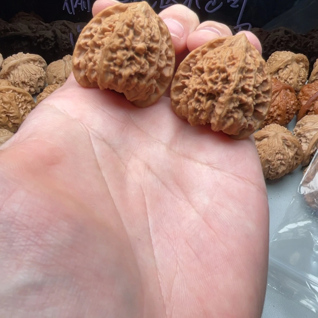 核桃把件35全品三角满天星