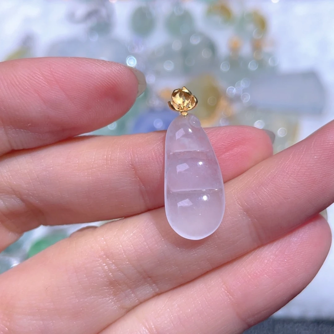 颈饰18K金镶嵌翡翠翡翠