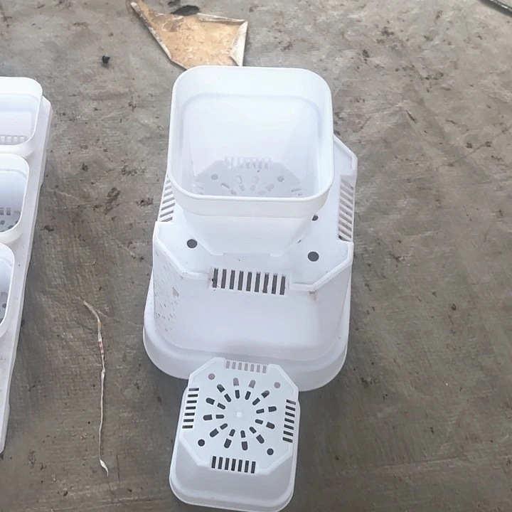 加厚80白方盆12个高7厘米