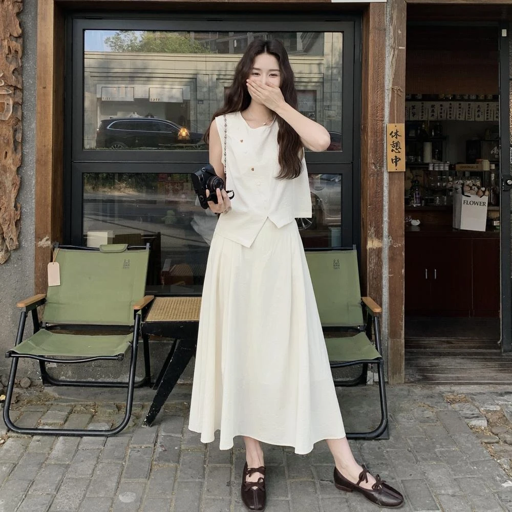 轻熟风气质干练套装裙女2025夏季新款小香风无袖上衣半身裙两件套