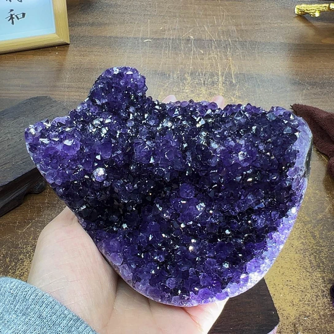 未镶嵌紫晶摆件紫晶