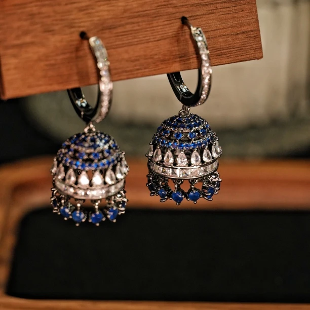 铜合金耳饰 A310 微镶重工立体风铃时尚百搭高级感轻奢小众耳环