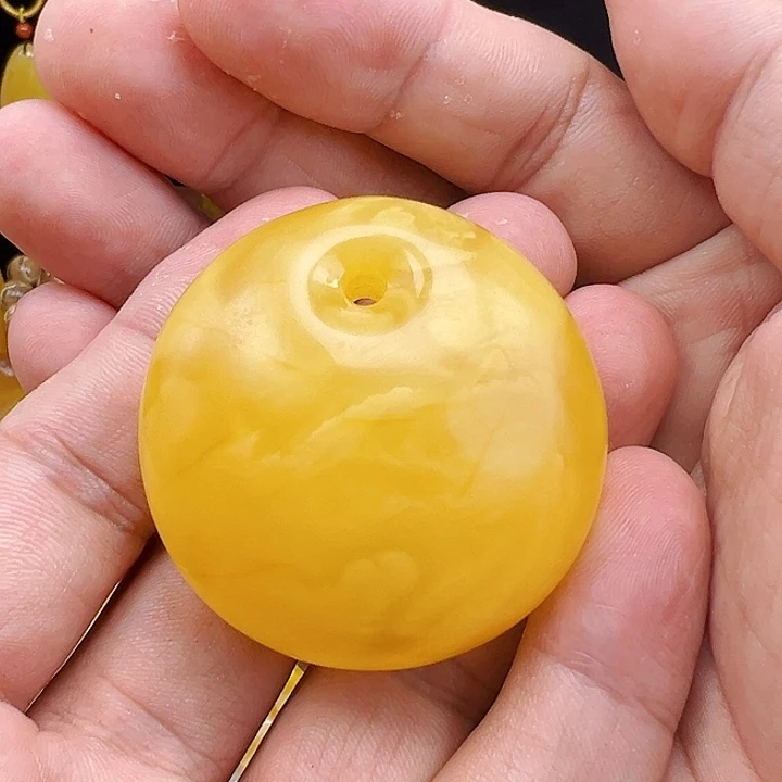 蜜蜡未镶嵌珠宝奇石蜜蜡吊坠35.7克
