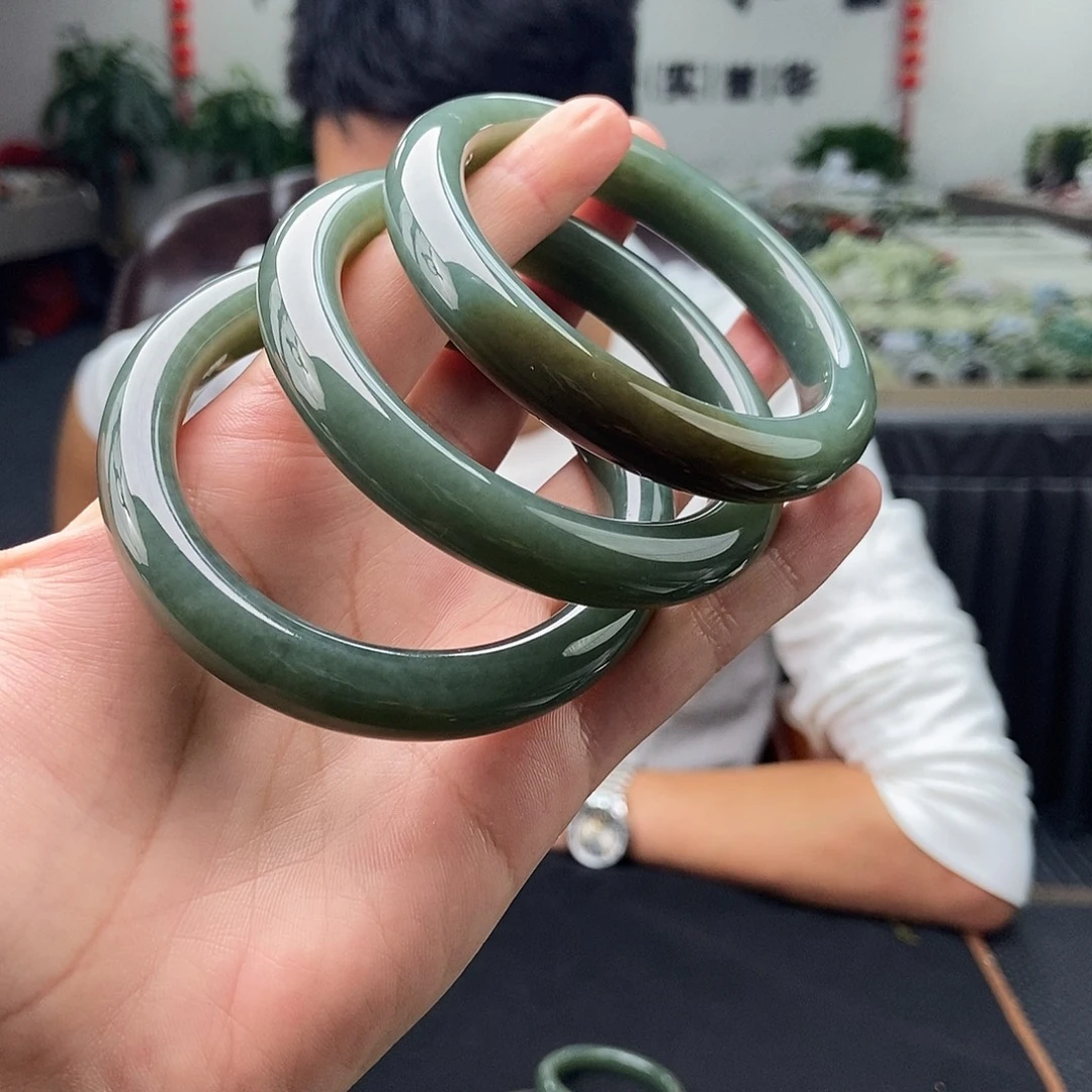 未镶嵌手镯和田玉52-61颜色多样性发拍一发一