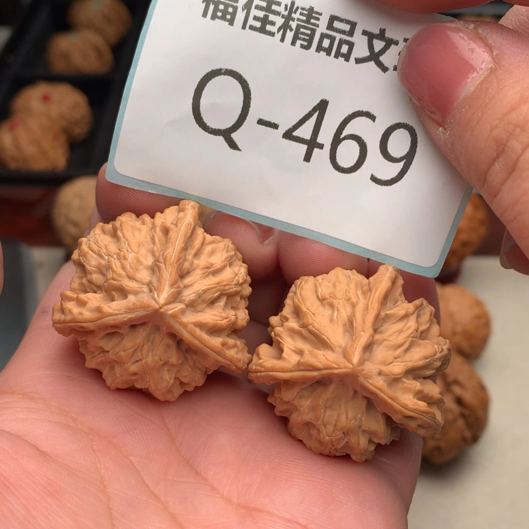 文玩核桃把件36正奔……