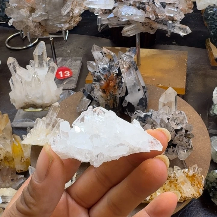 水晶未镶嵌珠宝半成品