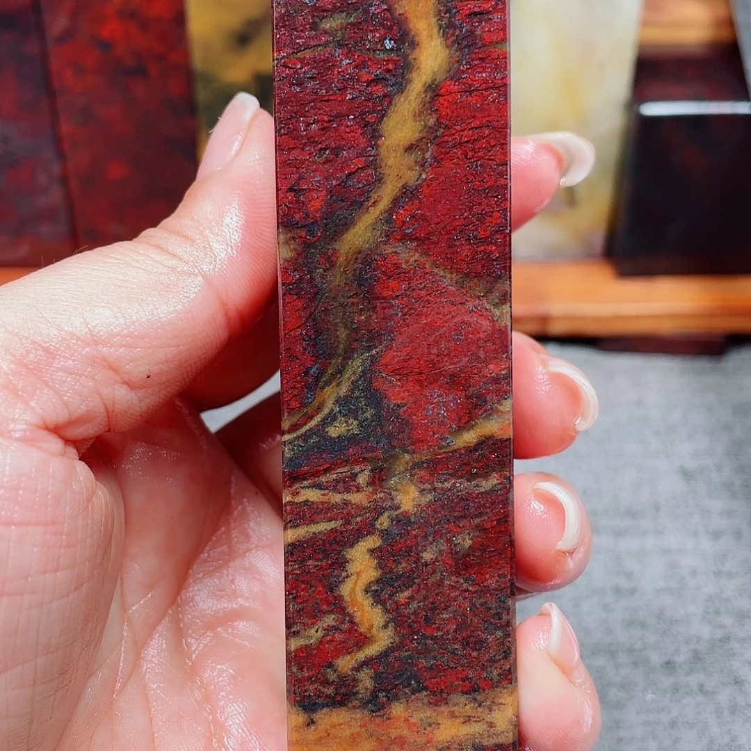 【闪购商品】玉桂林鸡血玉印章素章