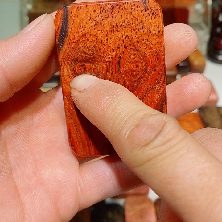 林***人香榧木木质哈啊玩件588558