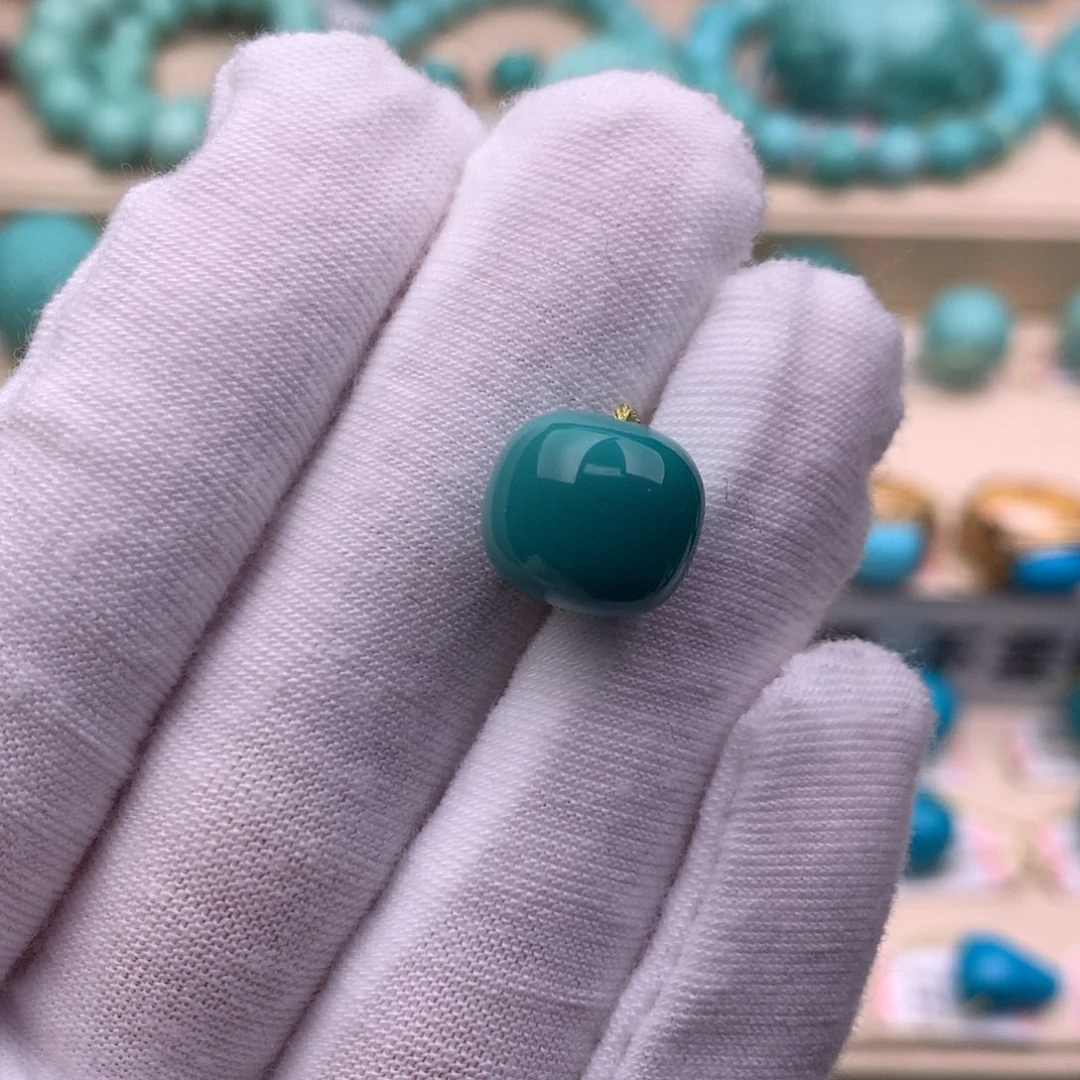 绿松石未镶嵌珠宝奇石11.8