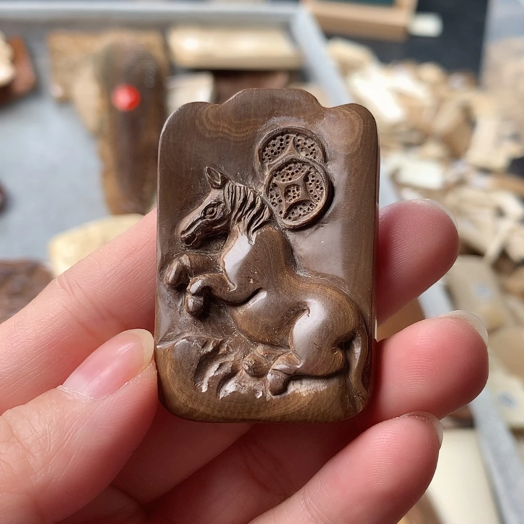 泥塑不打孔联系客服