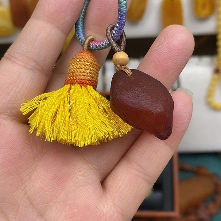 蜜蜡未镶嵌珠宝奇石钥匙扣