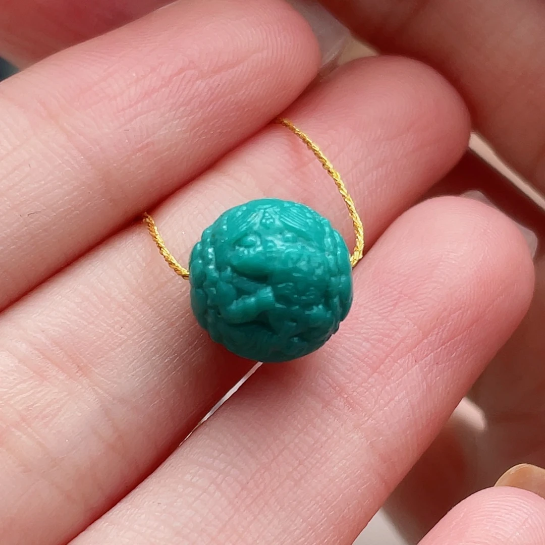 绿松石未镶嵌颈饰