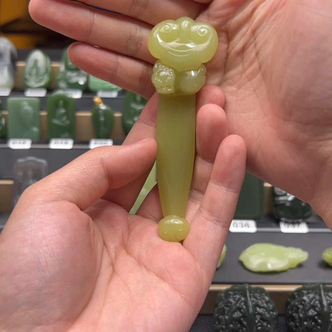 鲲***和田玉未镶嵌挂件