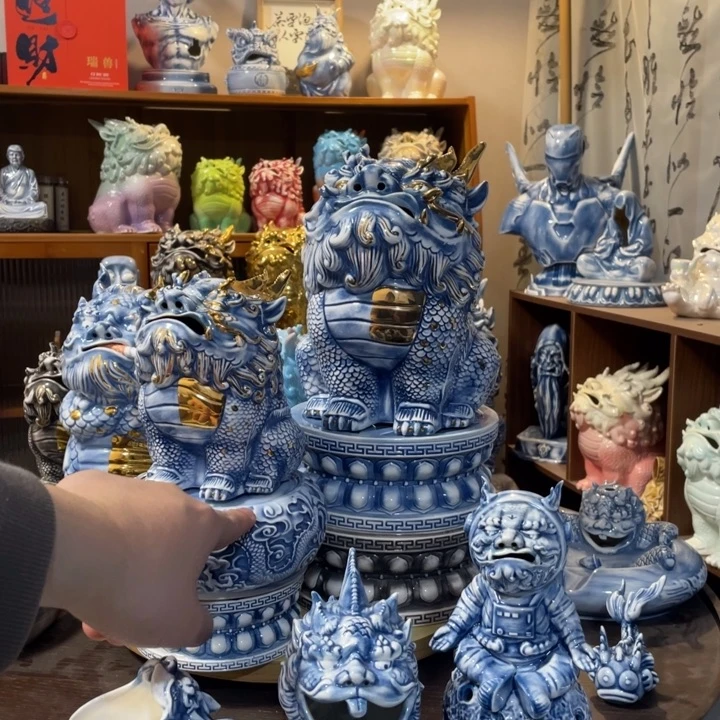 侯***森摆件陶瓷摆件111111111111