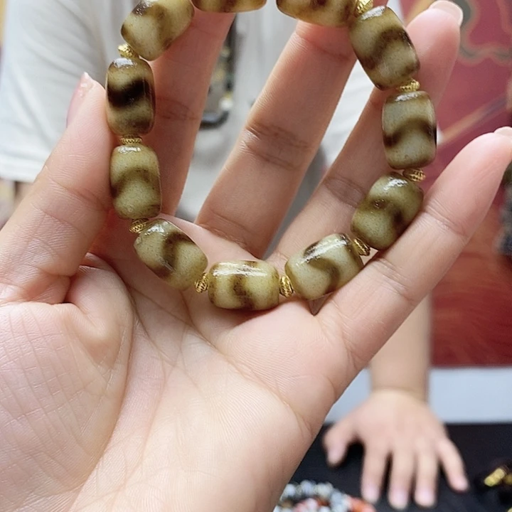 玛瑙/玉髓合金颈饰